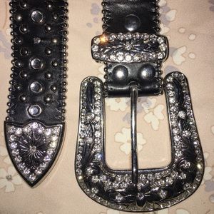Western metal belt with crystal inlay small